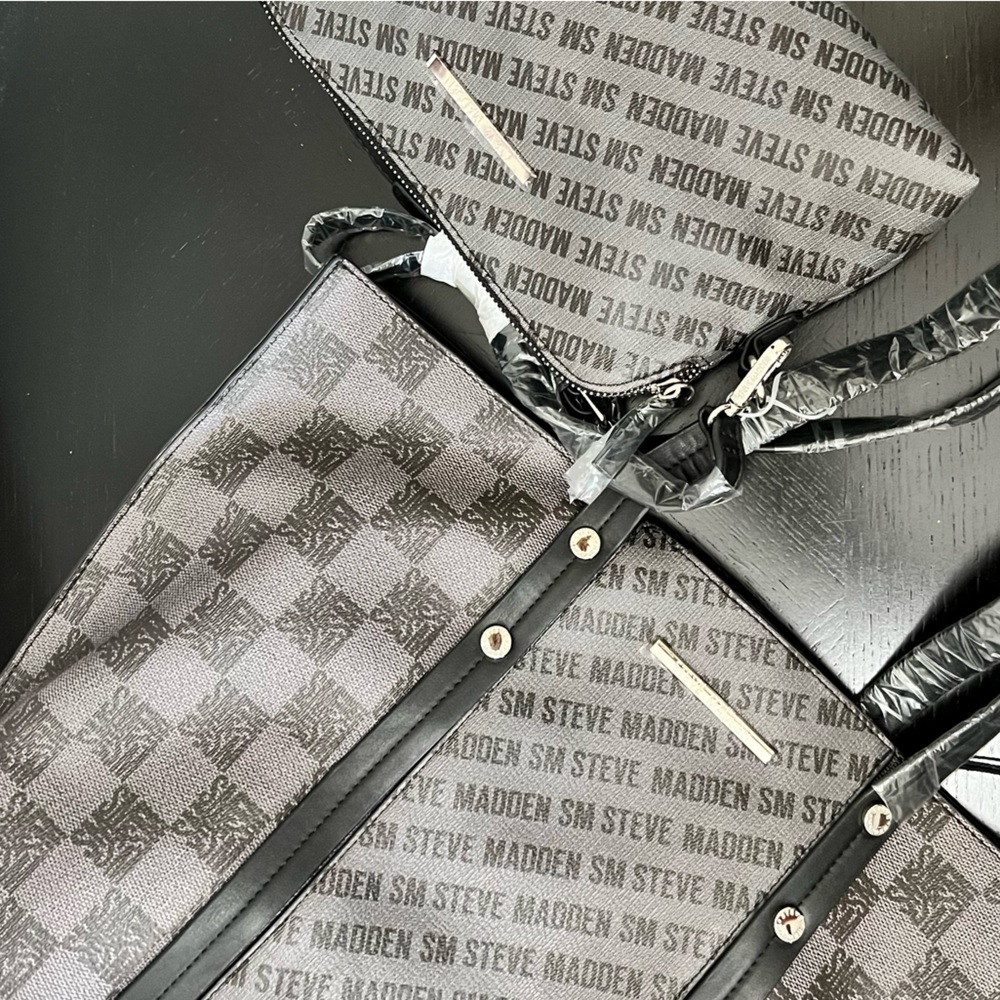 NWT Steve Madden Set Tote Bag 💼 and Crossbody Retail $98